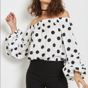 Bell sleeve crop top